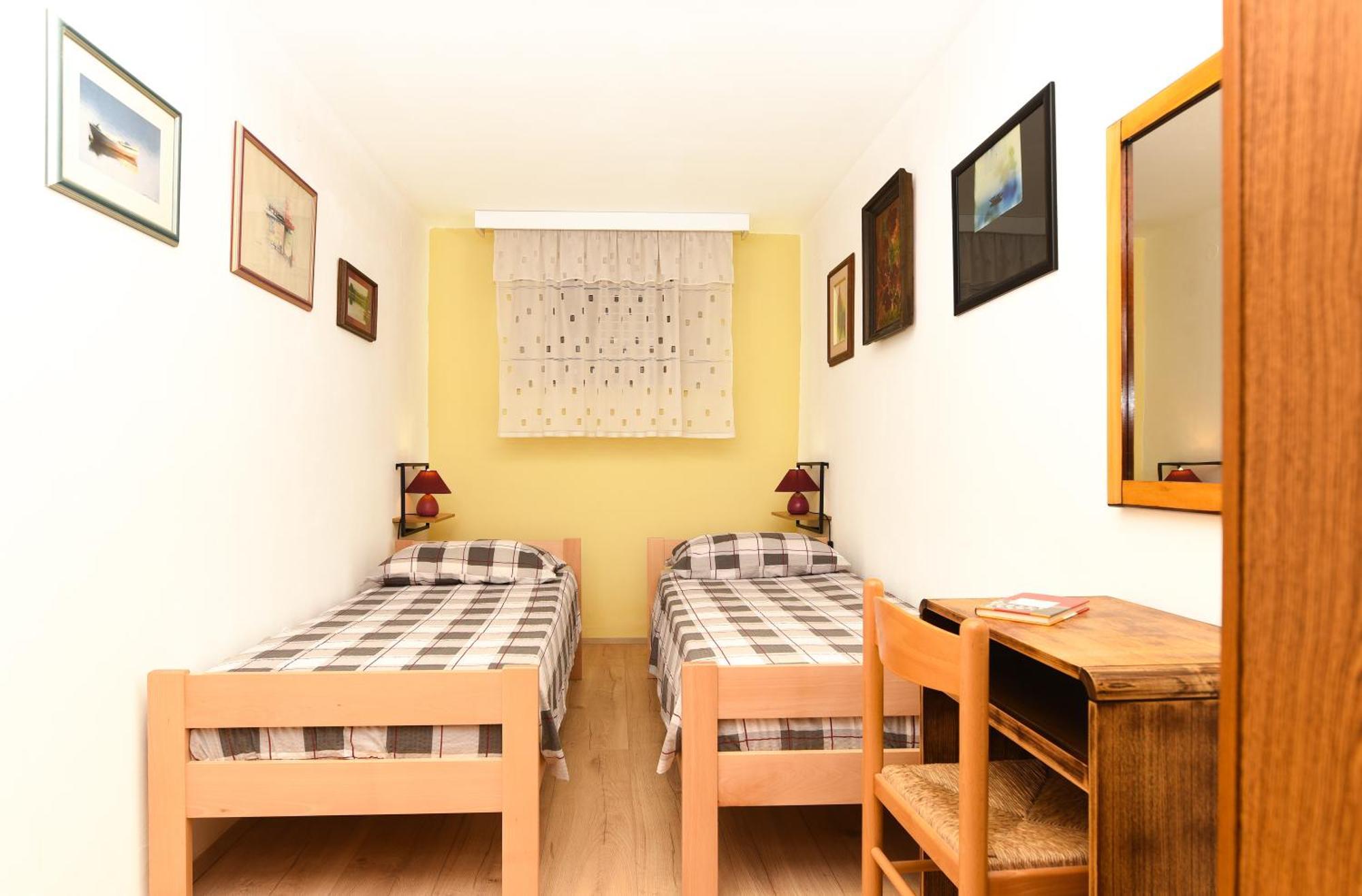 Apartmani Zupanic Koromačno Dış mekan fotoğraf